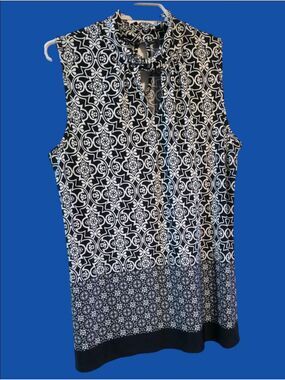 4/$67 Deal! Mandy Evans Sleeveless Navy & White Patterned Top